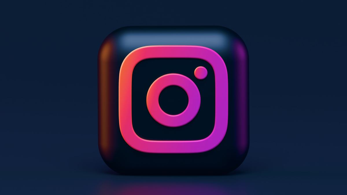 What are the Factors to Consider While Buying Instagram Followers? 