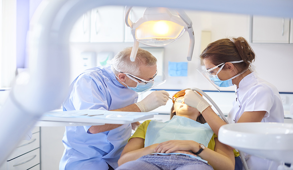 Exploring Advanced Dental Treatments at a Private Clinic in Manchester